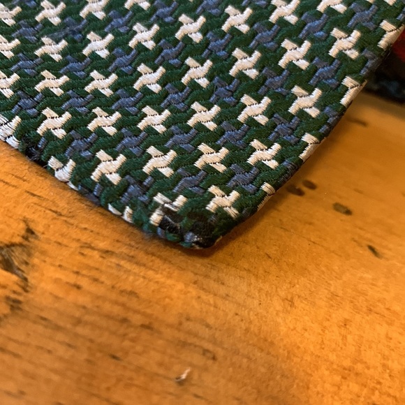 Tommy Hilfiger necktie - Picture 3 of 6